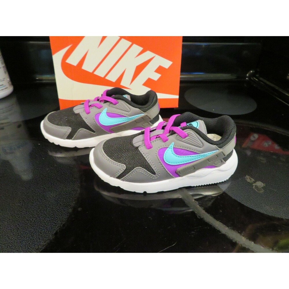NWT Toddler Girls Black, Purple & Gray Nike Victory Tennis Shoes, 5